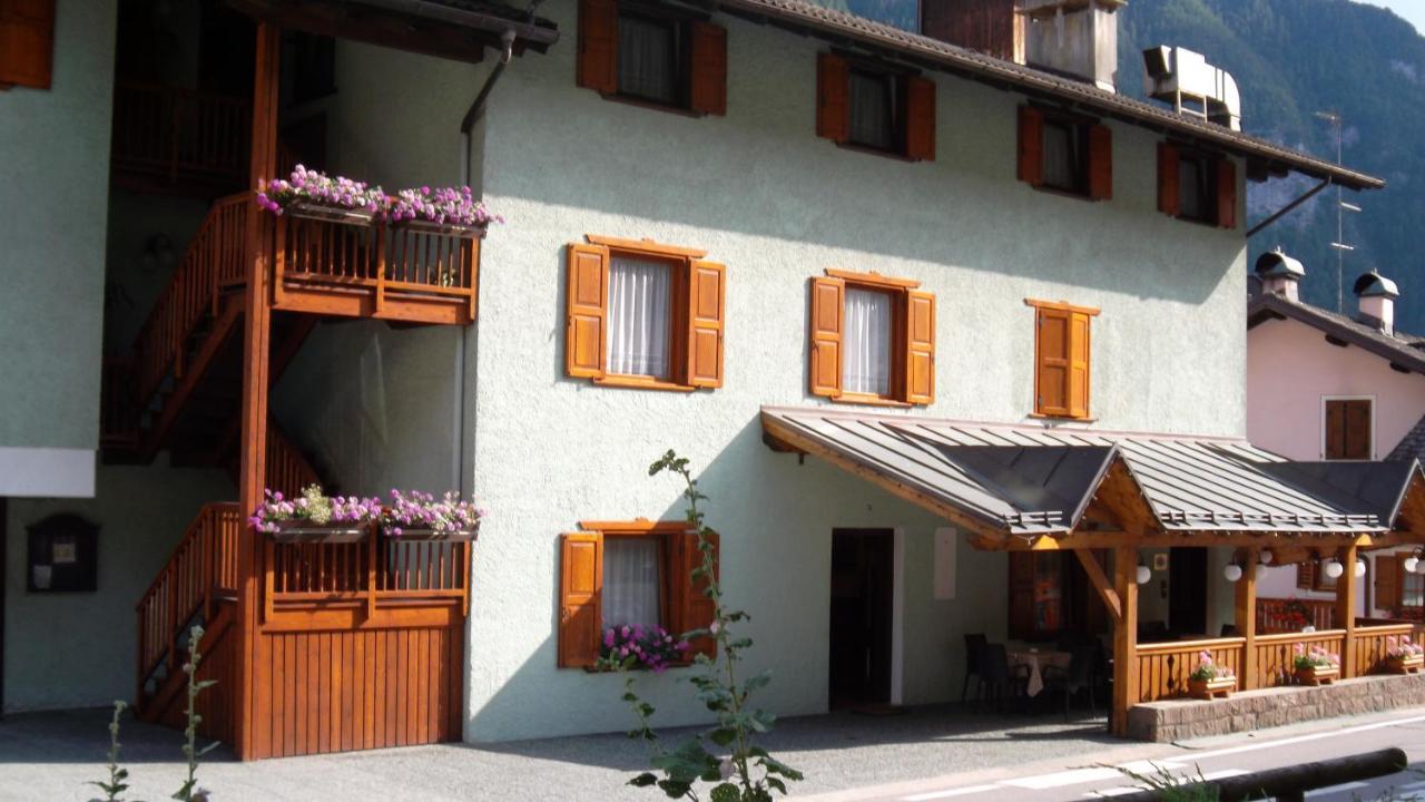 Hotel Miravalle Imer 外观 照片